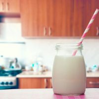 Sugar-free Strawberry Flavoured Milk Sugar-free strawberry milkshake